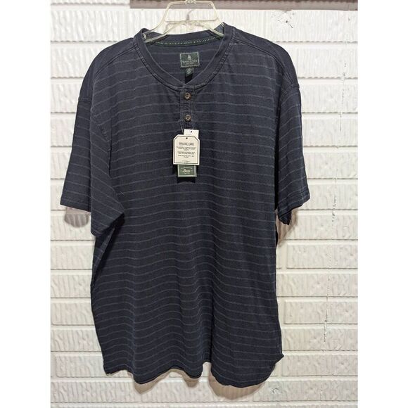 G.H. Bass & Co. Men's Blue Striped Short-Sleeve V-Neck T-Shirt Size: 2X NWT - Picture 1 of 6